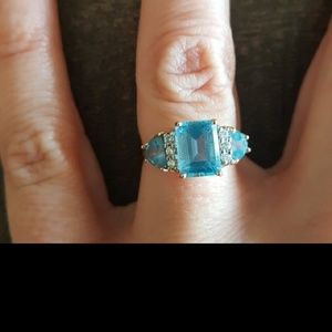 14kt Yellow Gold Diamond and Topaz Ring